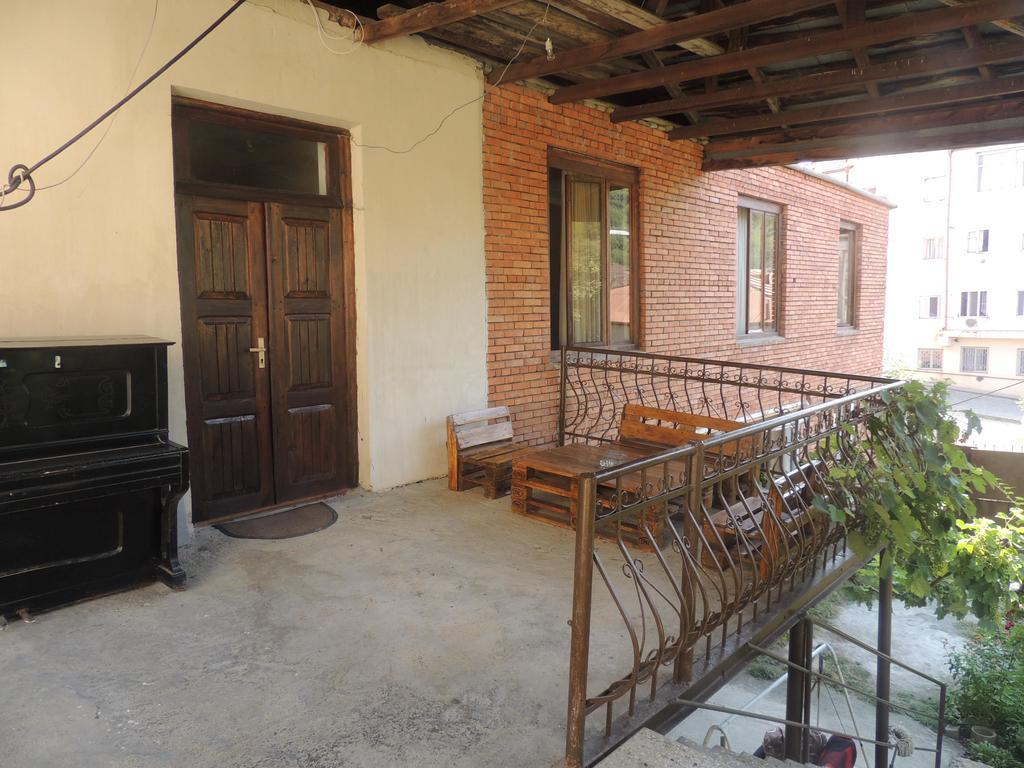 Guest House Chirina Sighnaghi Extérieur photo
