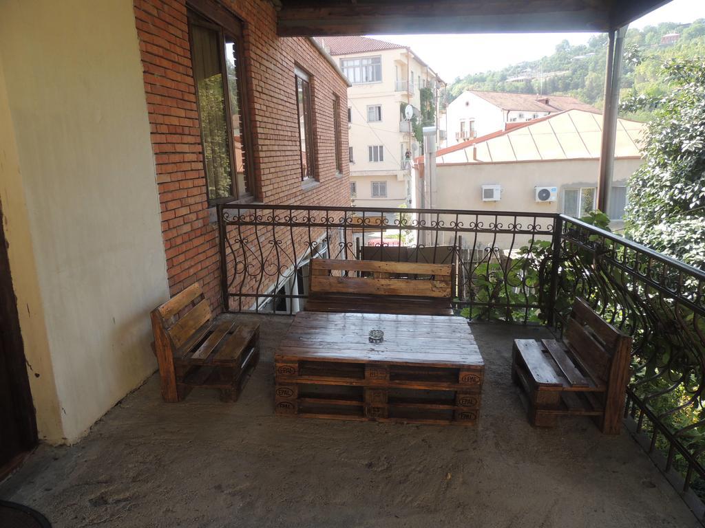 Guest House Chirina Sighnaghi Extérieur photo