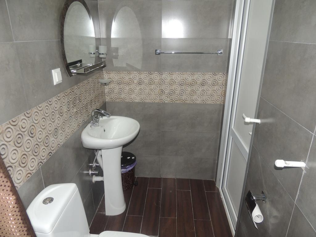 Guest House Chirina Sighnaghi Extérieur photo